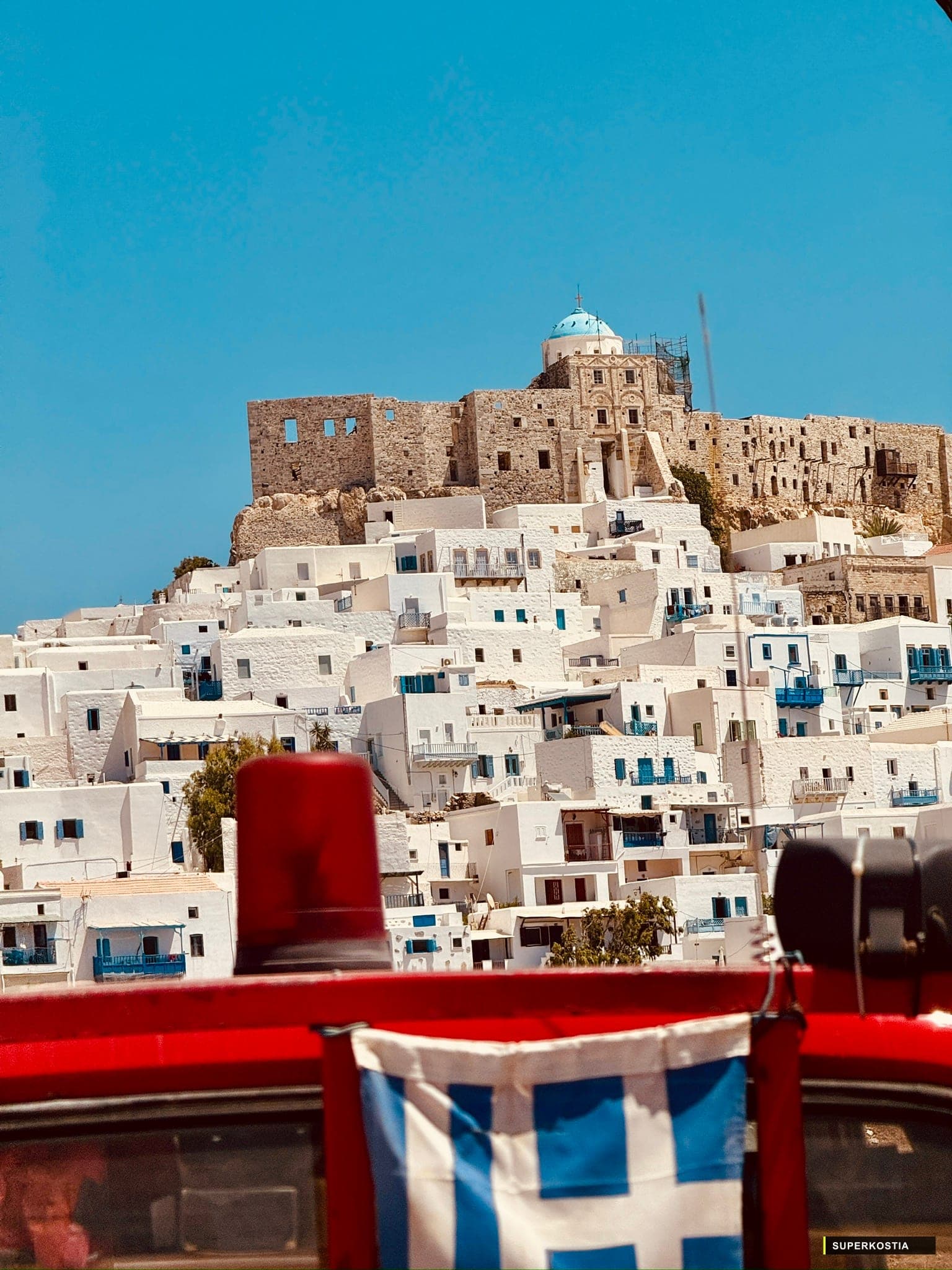 Astypalee Drapeau Grec Chora