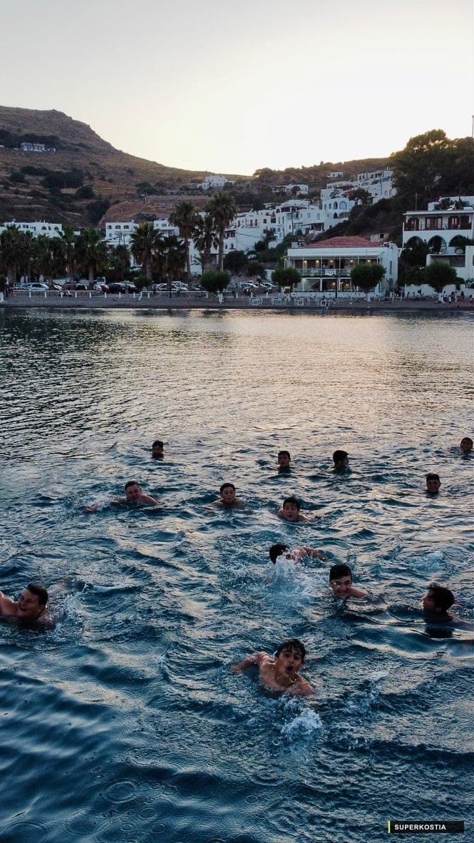 Patmos Skala Ados Baignade
