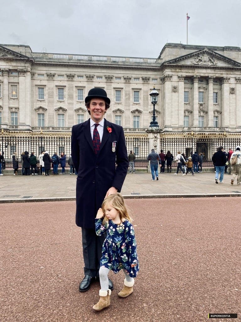 Buckingham Palace Fillette